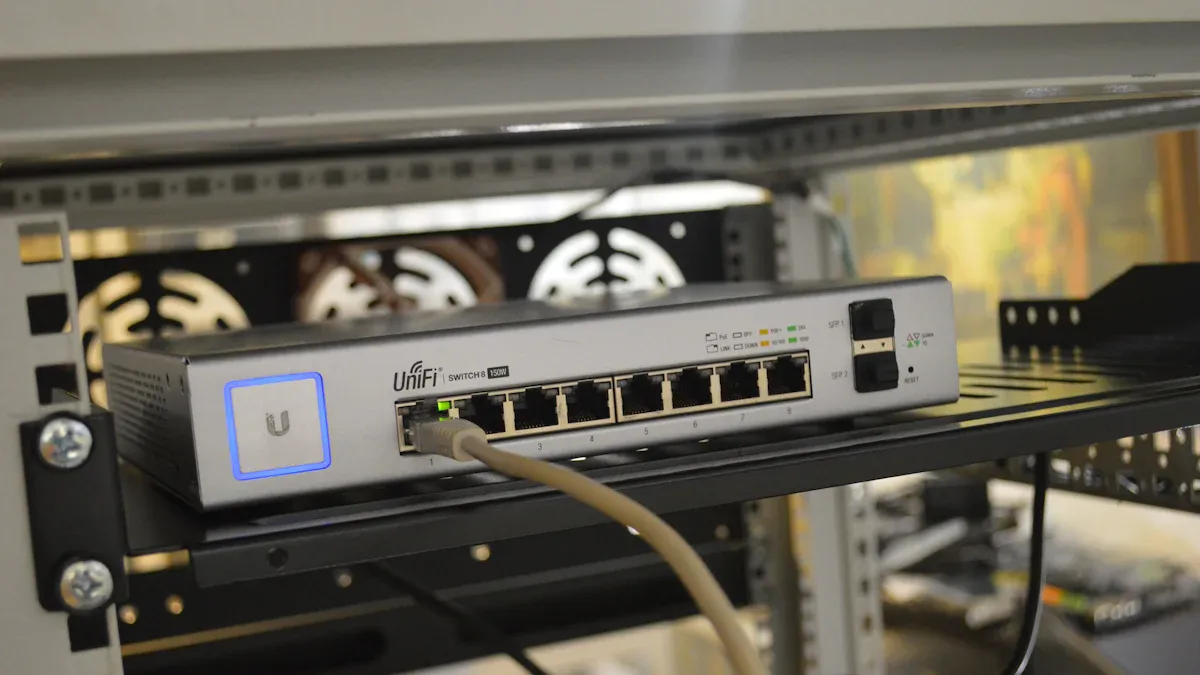 Best Network Switches and Splitters for Reliable Connectivity
