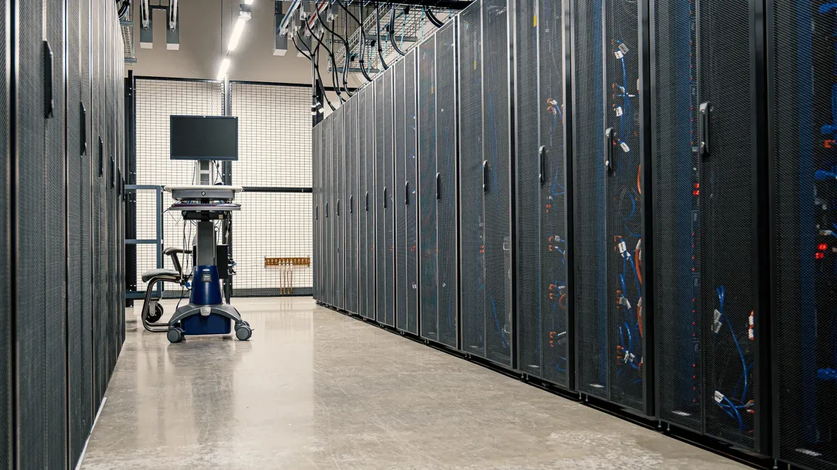 2U Server Chassis vs Other Sizes