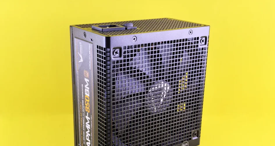 Five Essential Server Rack Power Supply Options for Small Offices