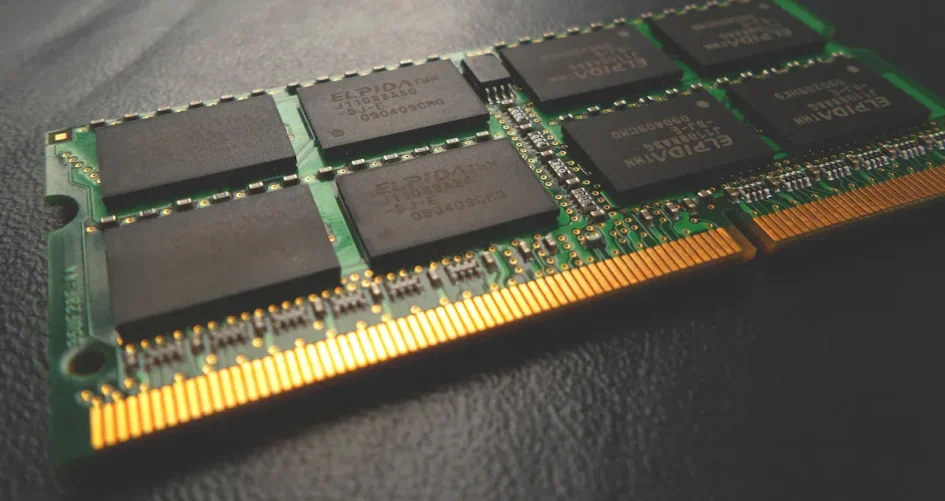 1151 server motherboard stands out with ECC memory support